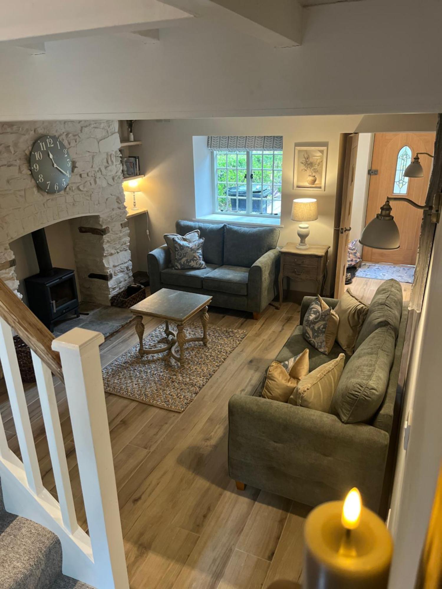 Posh Little Cottage Llangollen Bagian luar foto